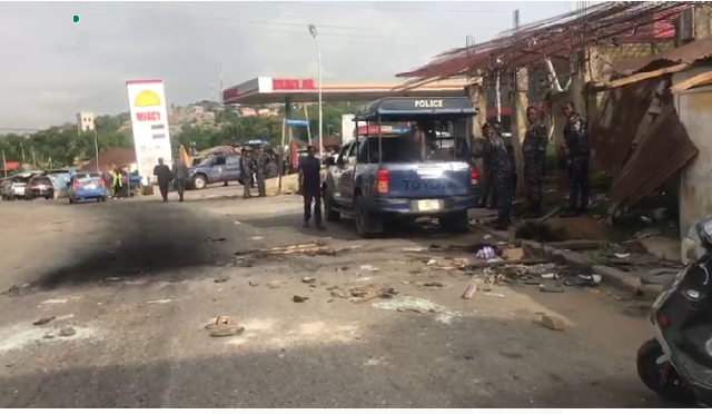 Violence erupts in Nsawam Adoagyiri as rival ghetto groups clash